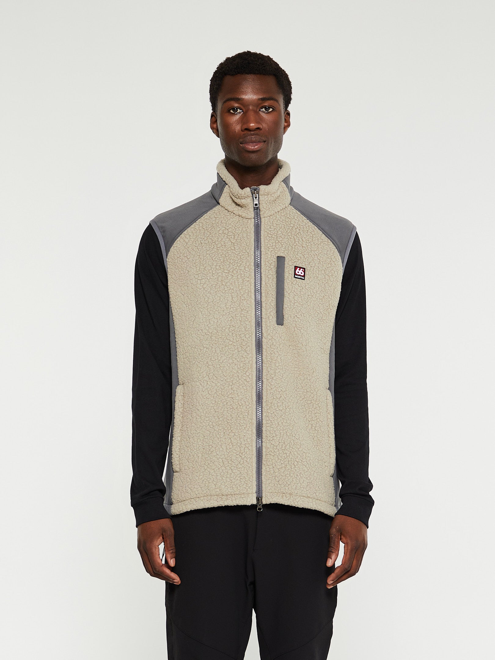 66 NORTH - Tindur Shearling Vest in Dry Moss