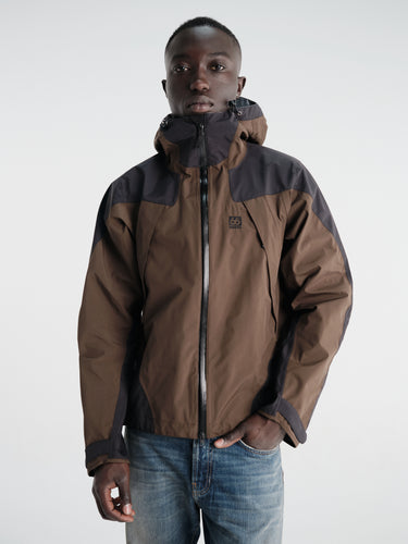 66 North - Dyngja Shell Jacket in Humus