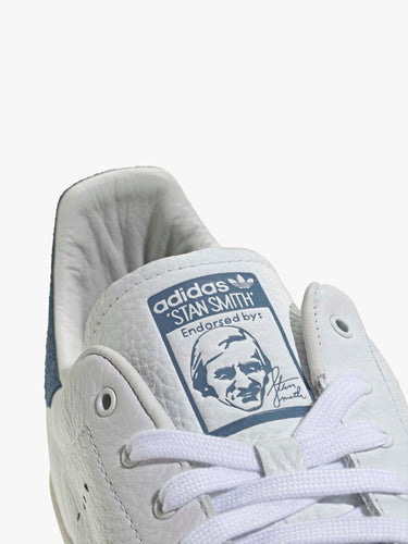 Adidas - Stan Smith 80s Sneakers in Cloud White, Focus Blue and Off White