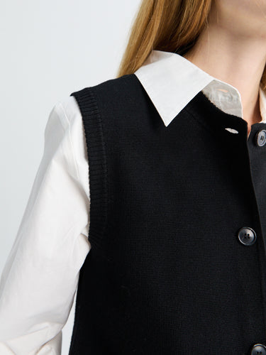 Aiayu - Elva Vest in Black