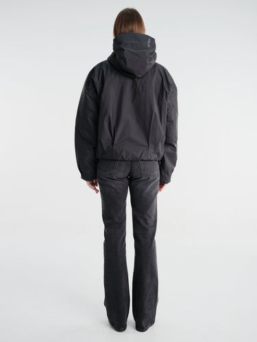Arc'teryx - Altira Insulated Cropped Jacket W in Black