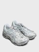 Asics - GEL-Cumulus 16 SSCB Sneakers in Glacier Grey and Pure Silver