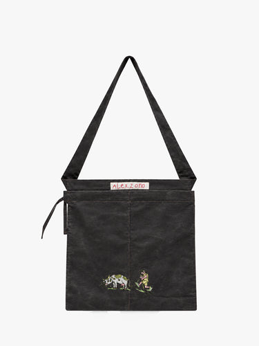 Alex Zono - Fist Aid Waxed Bag in Brown