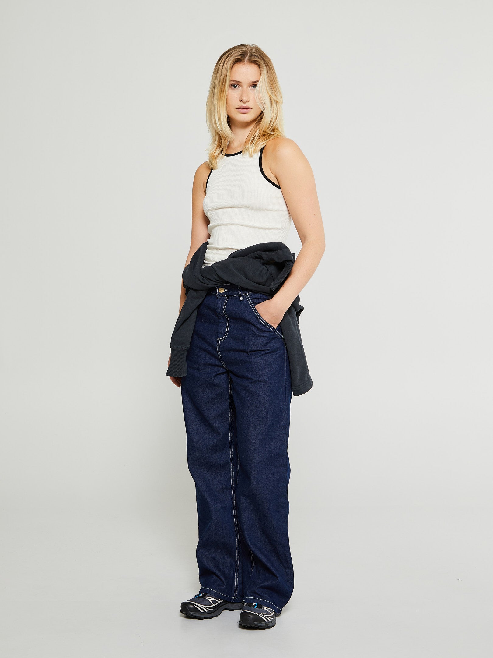 Women's Simple Pant in Blue One Wash