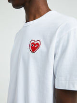 Comme des Garçons PLAY - T-SHIRT EMBLEM X METALSTONE IN White and Red