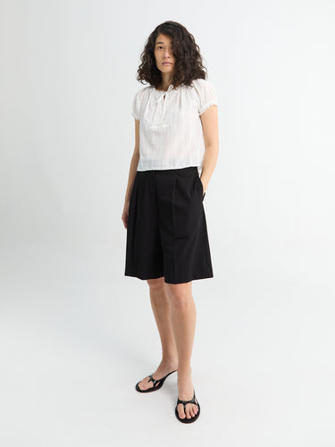 Dunst - Bermuda Shorts in Black