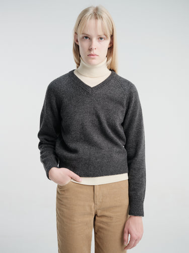 Dunst - Unisex Soft Volume V-Neck Sweater in Charcoal Grey