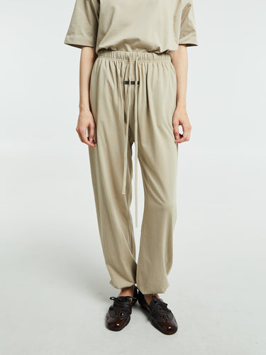 Fear of God - Women's Classic Sweatpants in Timber