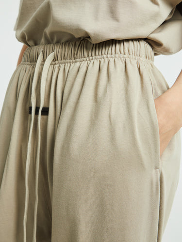 Fear of God - Women's Classic Sweatpants in Timber