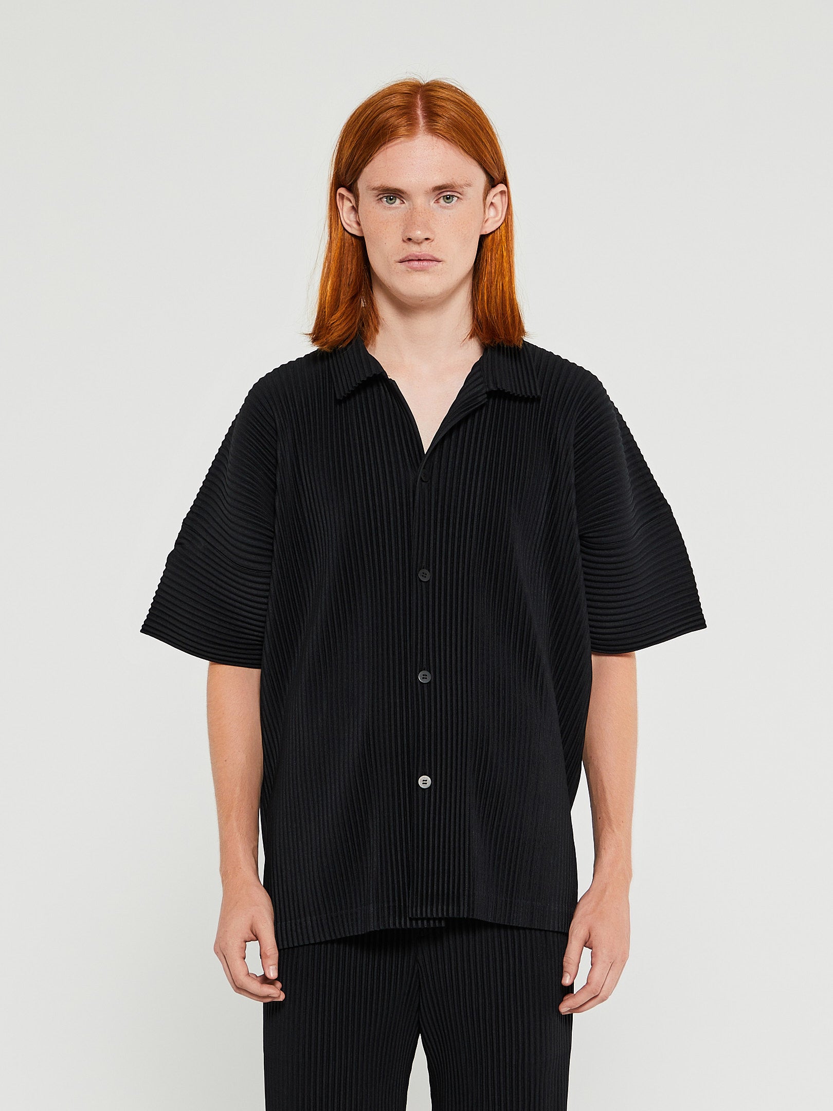 MC July Shirt in Black