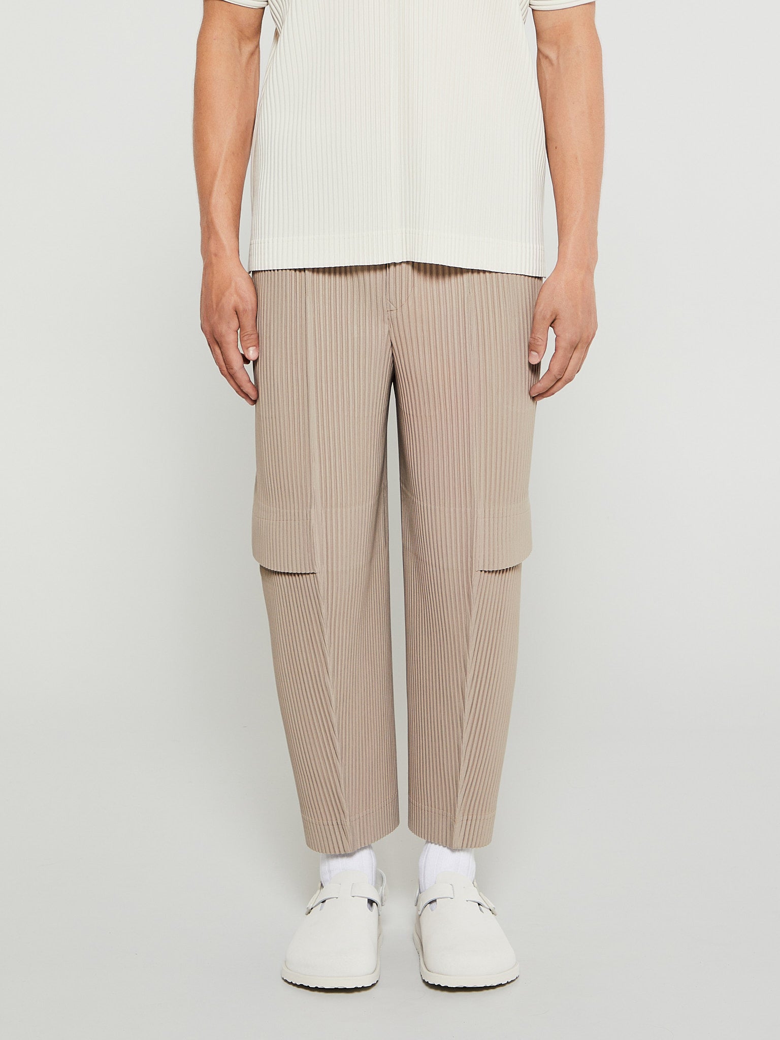 Homme Plissé Issey Miyake Men's Cargo Pleated Pant in Light Cedar