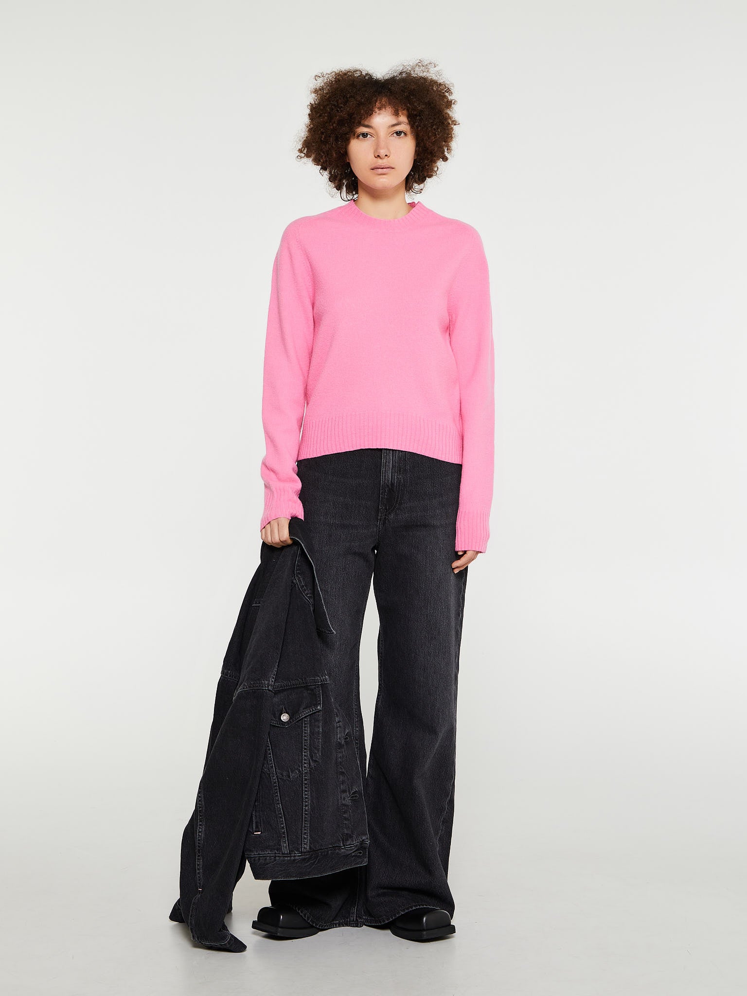 Crewneck Sweater in Electric Pink