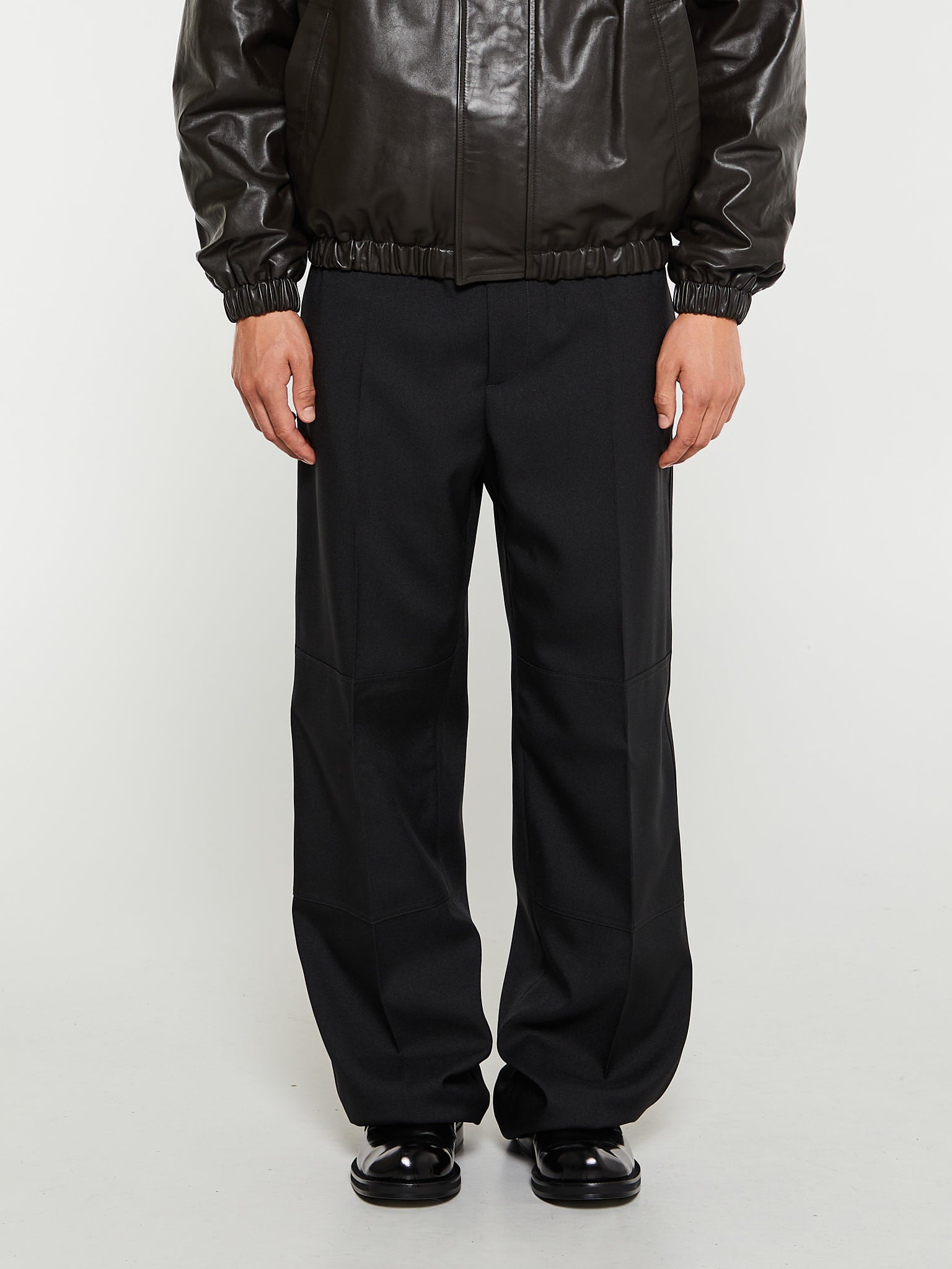 Jil Sander - Trousers 36 AW 26 in Black