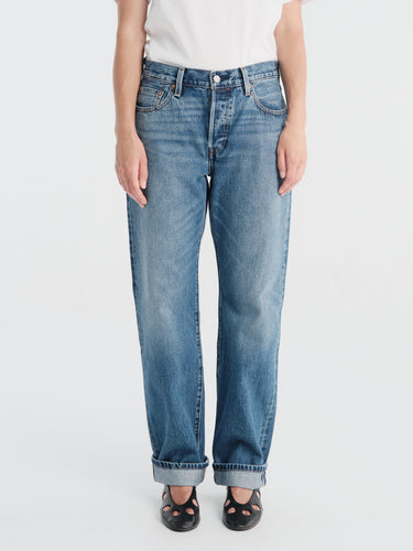 Levi's - 501 90s Jeans Work Yourself Selvedge in Medium Indigo Worn In