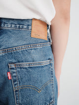 Levi's - 501 90s Jeans Work Yourself Selvedge in Medium Indigo Worn In