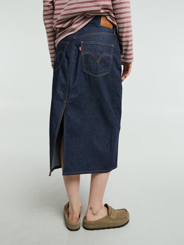 Levi's - High Rise Slit Skirt in Summer Soft Rigid Blue