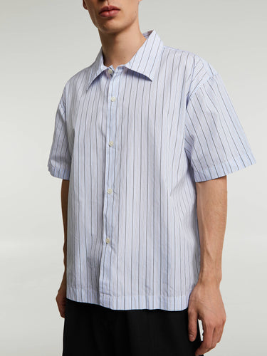 mfpen - Holiday Shirt in Light Blue Banker Stripe