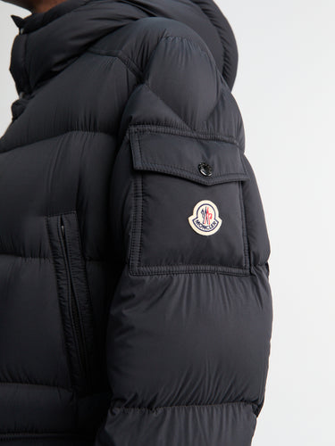 Moncler - Bretagne Short Parka in Black