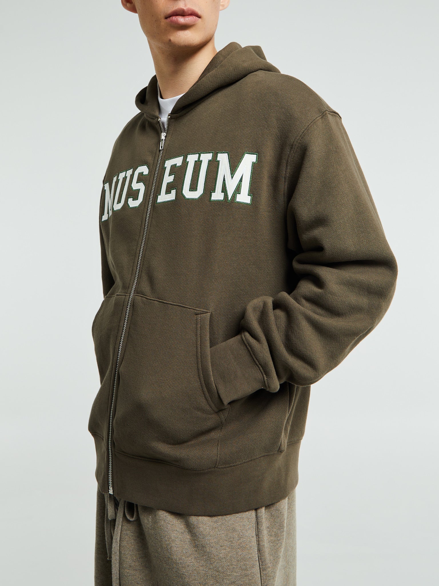 Museum of Peace Quiet Museum Zipup Hoodie in Coffee – Stoy