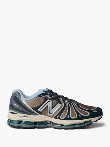 New Balance - Abzorb 1890 Sneakers in Outerspace and Mushroom