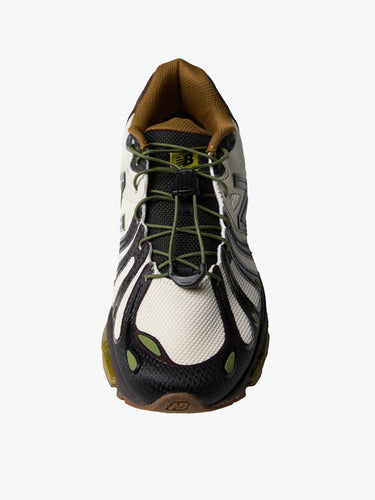 New Balance - New Balance Abzorb 1890 Sneakers in Linen, Pumpernickel and Basil Oil