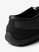 New Balance - Minimus T10 Sneakers in Magnet and Black Cement