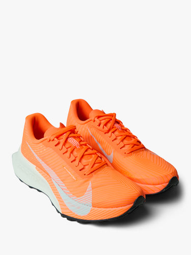 Nike - ACG Ultrafly 2 in Hyper Crimson and White-Total Orange