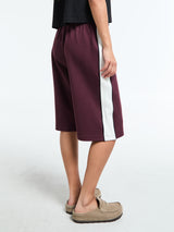 Nike - Shorts in Burgundy Crush and Sail