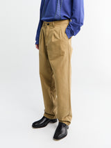 Noah - Double-Pleat Herringbone Pants in Khaki