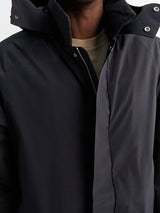 Norse Projects - Vargo 2.0 Gore-Tex Windstopper Hooded Raglan Mac Jacket in Black