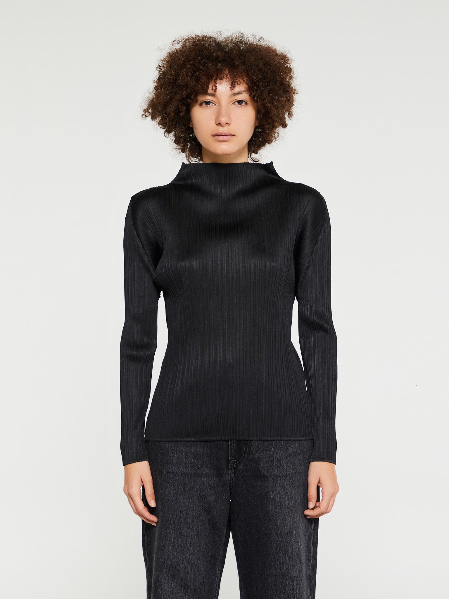 Pleats Please Issey Miyake - Shirt in Black – stoy