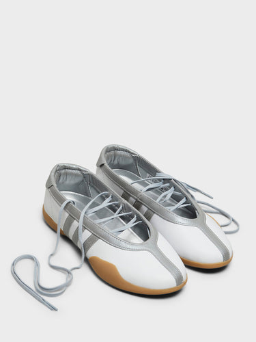 Adidas - Taekwondo Mei Ballet Shoes in Cloud White, Silver Metallic and Gum