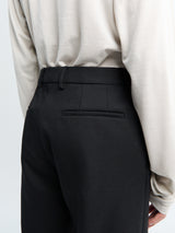Rier - Fitted Trousers in Black Rustic