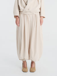 Michelle del Rio - Lucia Pant in Beige