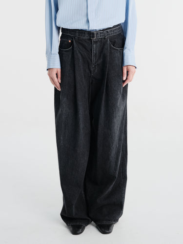 sacai - Denim Pants in Black