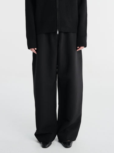Studio Nicholson - Chatto Snw - 1735 Pants - Belted Round Leg Pant in Black