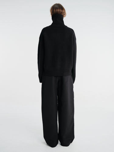 Studio Nicholson - Chatto Snw - 1735 Pants - Belted Round Leg Pant in Black