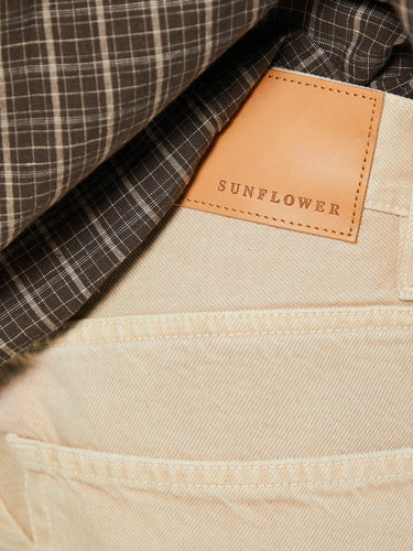 Sunflower - 5092 Wide Twist Short in Vintage Sand