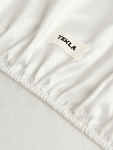 Tekla - Sateen Fitted Sheet in Cloud White