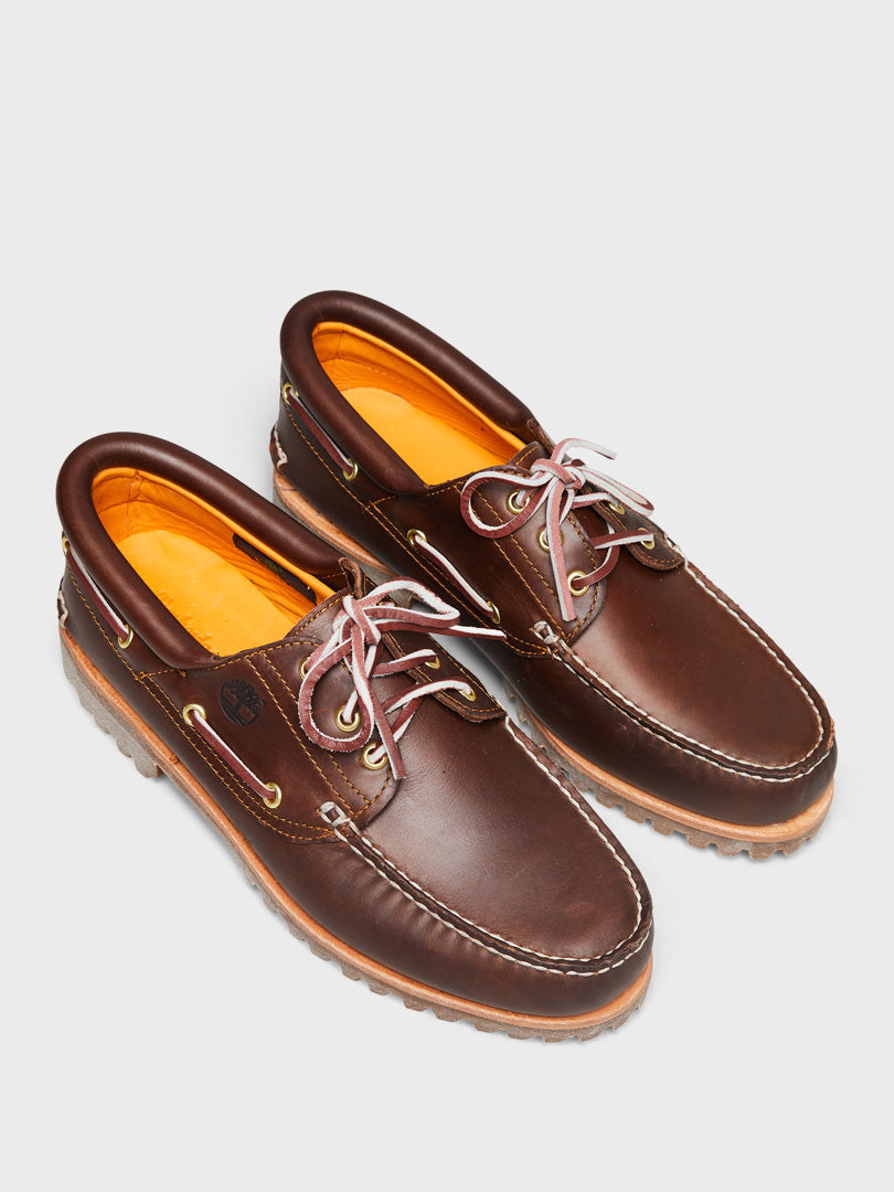 Authentic Boat Shoes in Brown