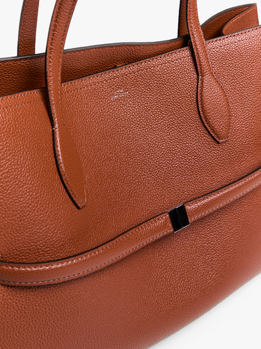 TOTEME - Grained Leather Lounge Tote Bag in Sienna