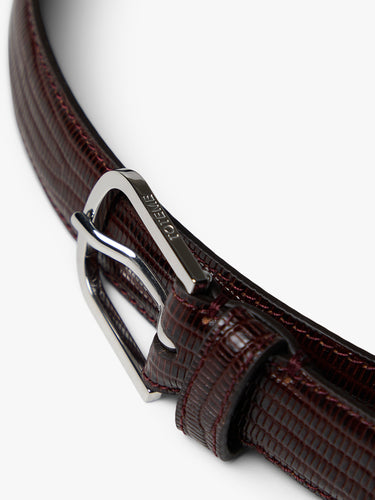 TOTEME - Slim Lizard-Embossed Belt in Brown