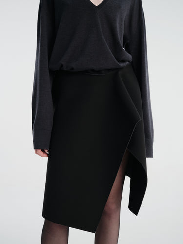 TOTEME - Slit Scuba Skirt in Black