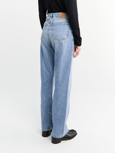 TOTEME - Twisted Seam Denim Full Length in Worn Blue