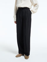 TOTEME - Double-Pleat Fluid Trousers in Black