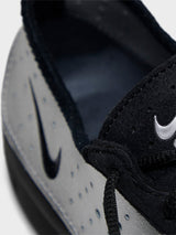 Nike - Air Superfly Sneakers in Metallic Silver and Black Anthracite Volt
