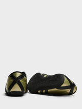 Adidas - W' Tokyo Sneakers in Gold Metallic and Core Black