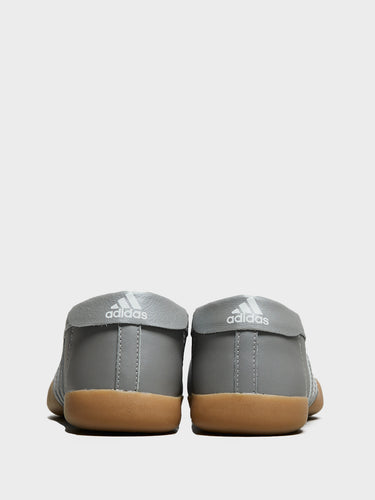 Adidas - Taekwondo Mei Ballet Shoes in Silver Metallic and Gum