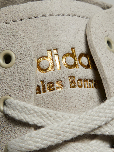 Adidas - adidas Originals x Wales Bonner SUPERSTAR HI in Cream