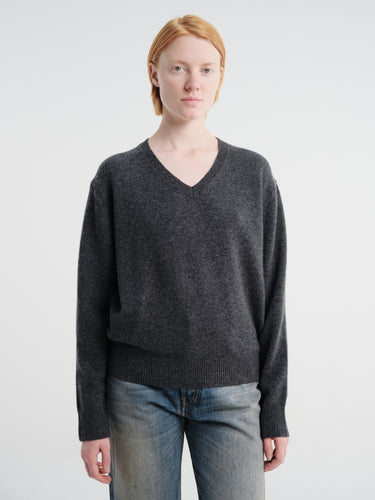 Dunst - Unisex Cashmere V-Neck Sweater in Charcoal Grey